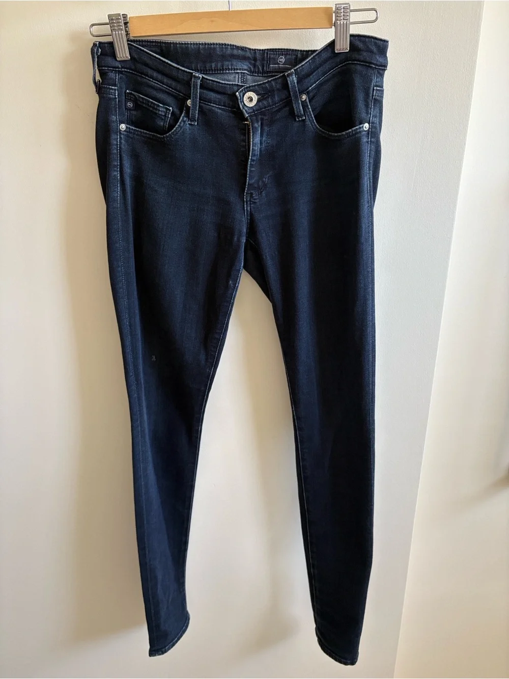 Ag Adriano Goldschmied Women's Dark Indigo Skinny Jeans size 26 - Picture 6 of 9